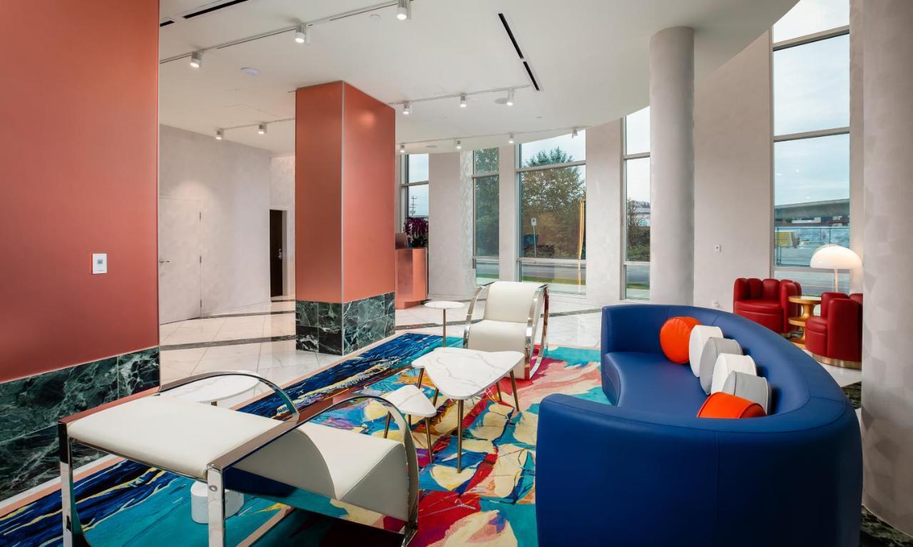 ריצ'מונד Versante Hotel מראה חיצוני תמונה The lobby of the Westin Riverfront Hotel