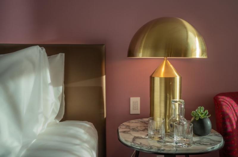 ריצ'מונד Versante Hotel מראה חיצוני תמונה A lamp