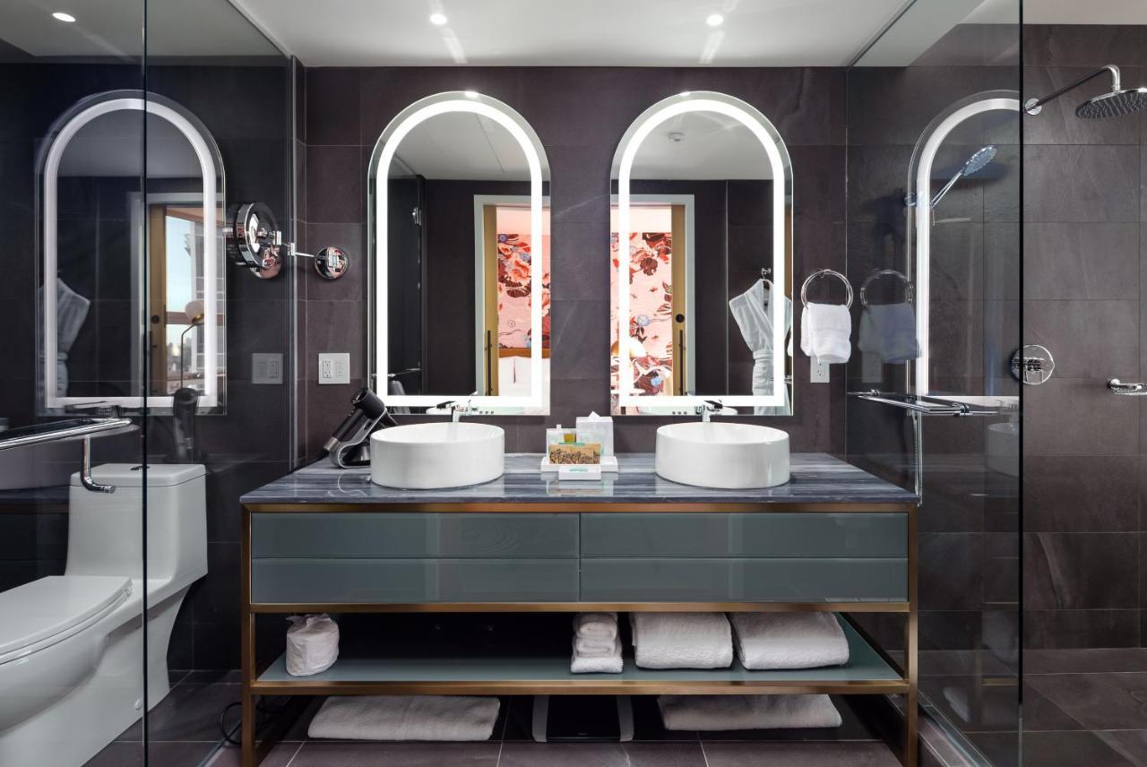 ריצ'מונד Versante Hotel מראה חיצוני תמונה Bathroom