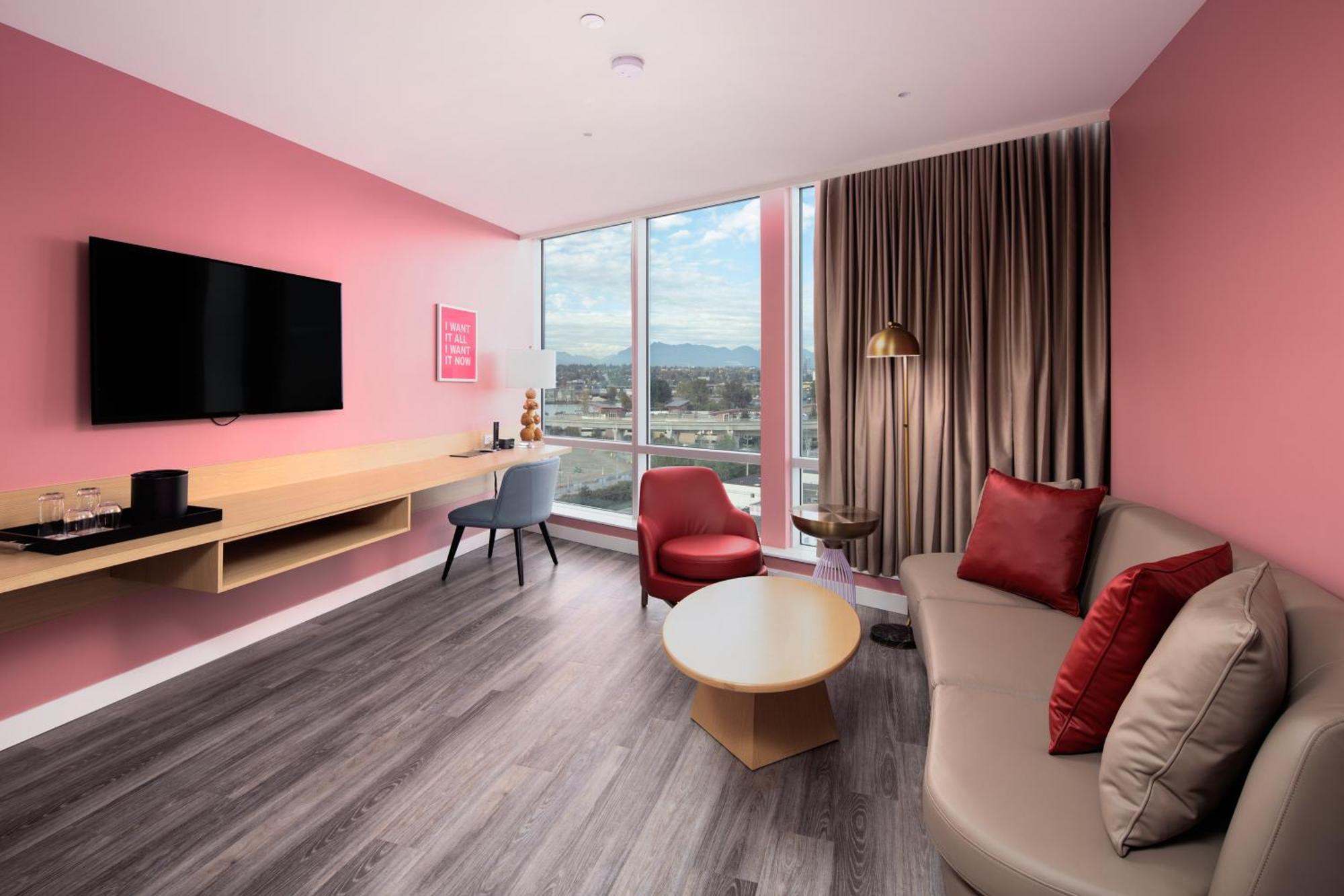 ריצ'מונד Versante Hotel חדר תמונה A suite at the hotel